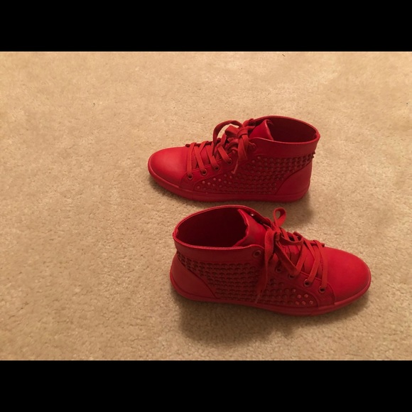 Women’s Steve Madden Sneakers - Picture 4 of 4